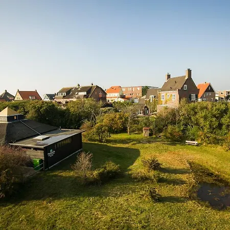 Villa Five-Bedroom Holiday Home In Bergen Aan Zee