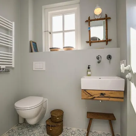 Five-Bedroom Holiday Home In Bergen Aan Zee Villa *