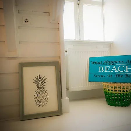 Five-Bedroom Holiday Home In Bergen Aan Zee * Bergen aan Zee
