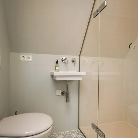 Villa Five-Bedroom Holiday Home In Bergen Aan Zee