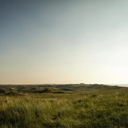 Five-Bedroom Holiday Home In Bergen Aan Zee * Bergen aan Zee